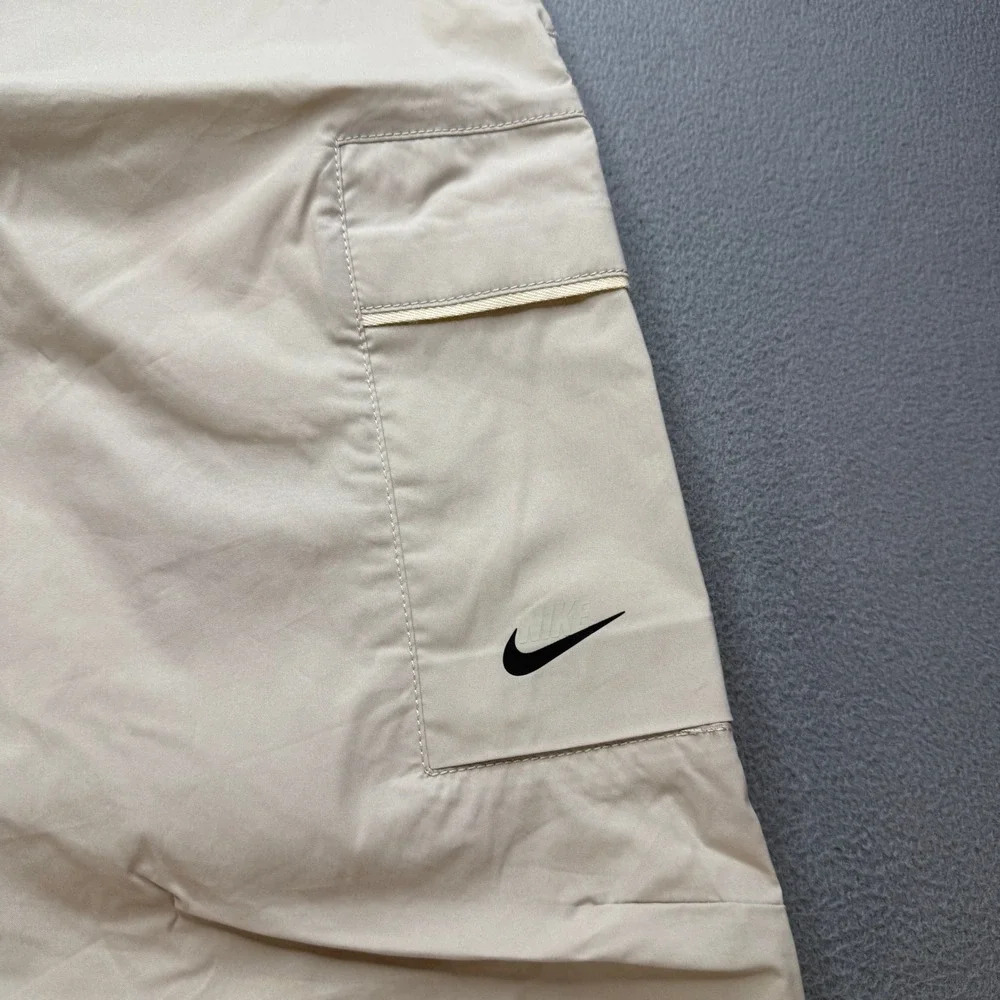 Nike sportswear cargo